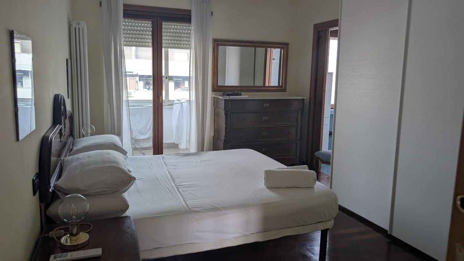 Appia Nuova Lucrezia Apartment Rom Exterior foto